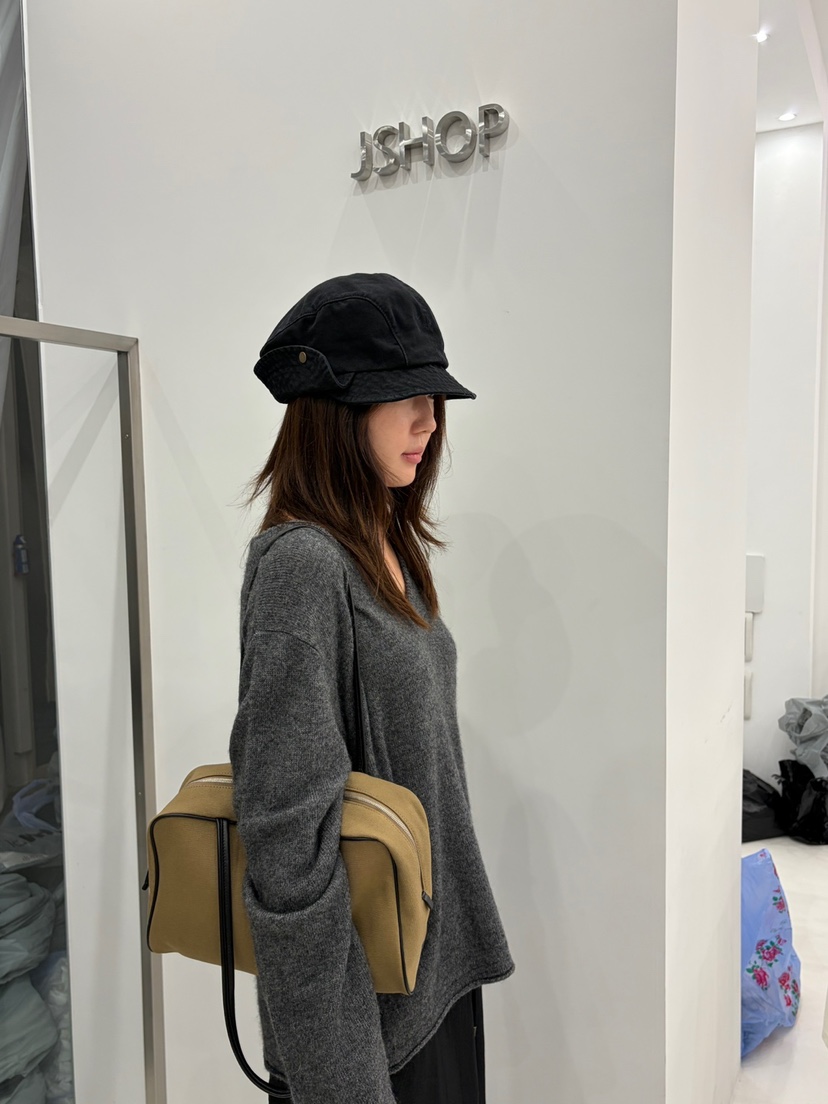J SHOP東大門直郵女裝新品熱賣休閑時尚推薦人氣帽子紐扣J_SHOP帽子