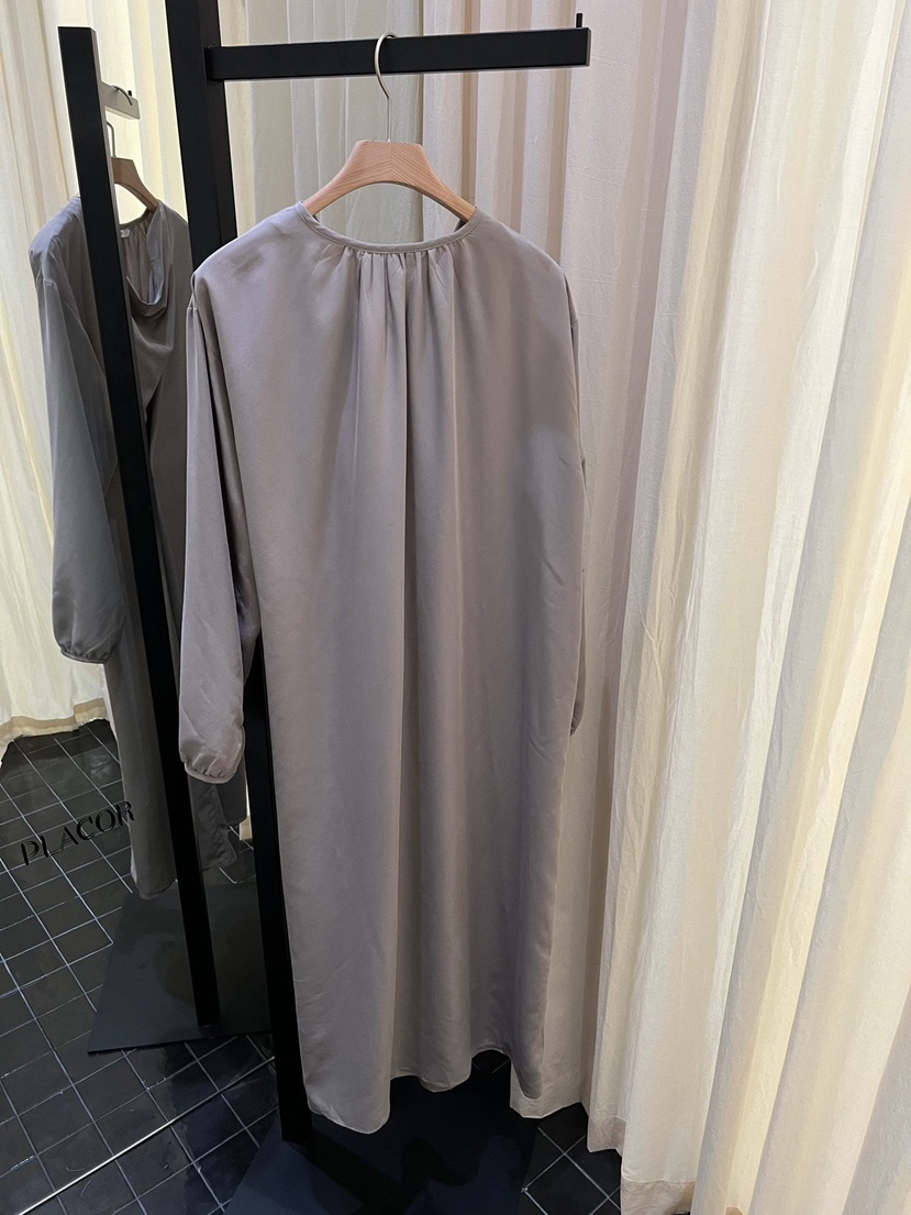 REGULARLY/PLACOR東大門實拍女裝新品真品時尚人氣連衣裙REGULARLY/PLACOR連衣裙