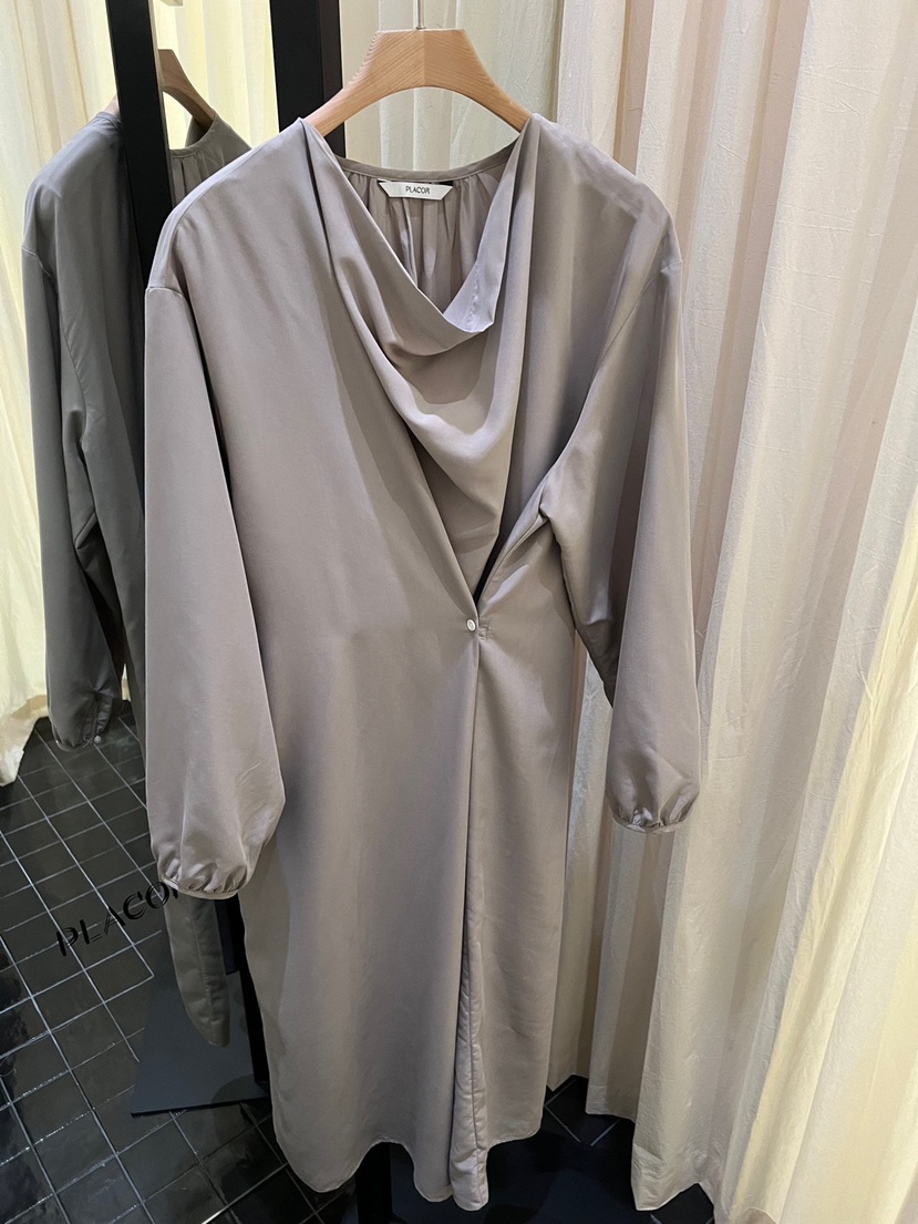 REGULARLY/PLACOR東大門實拍女裝新品真品時尚人氣連衣裙REGULARLY/PLACOR連衣裙圖色1