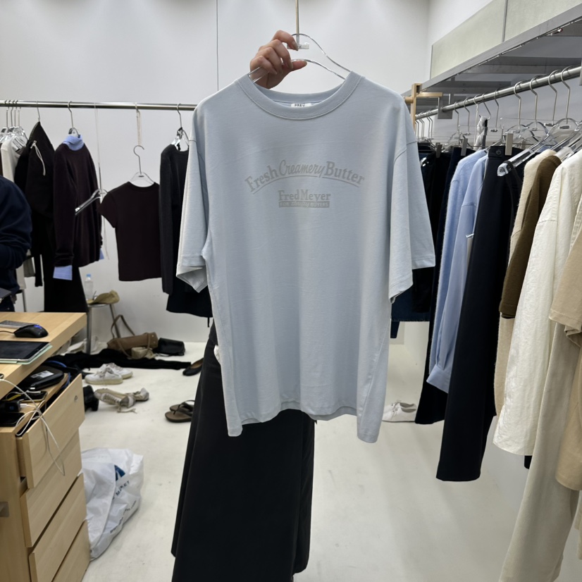PREV.東大門實拍女士新品人氣熱賣真品推薦時尚休閑T恤PREV.T恤圖色2