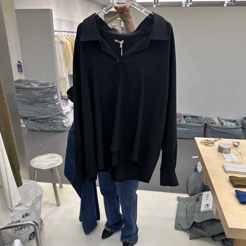 PREV.韓國直郵女士新品熱賣時尚人氣休閑襯衫蕾絲衫不對稱PREV.襯衫/蕾絲衫圖色4