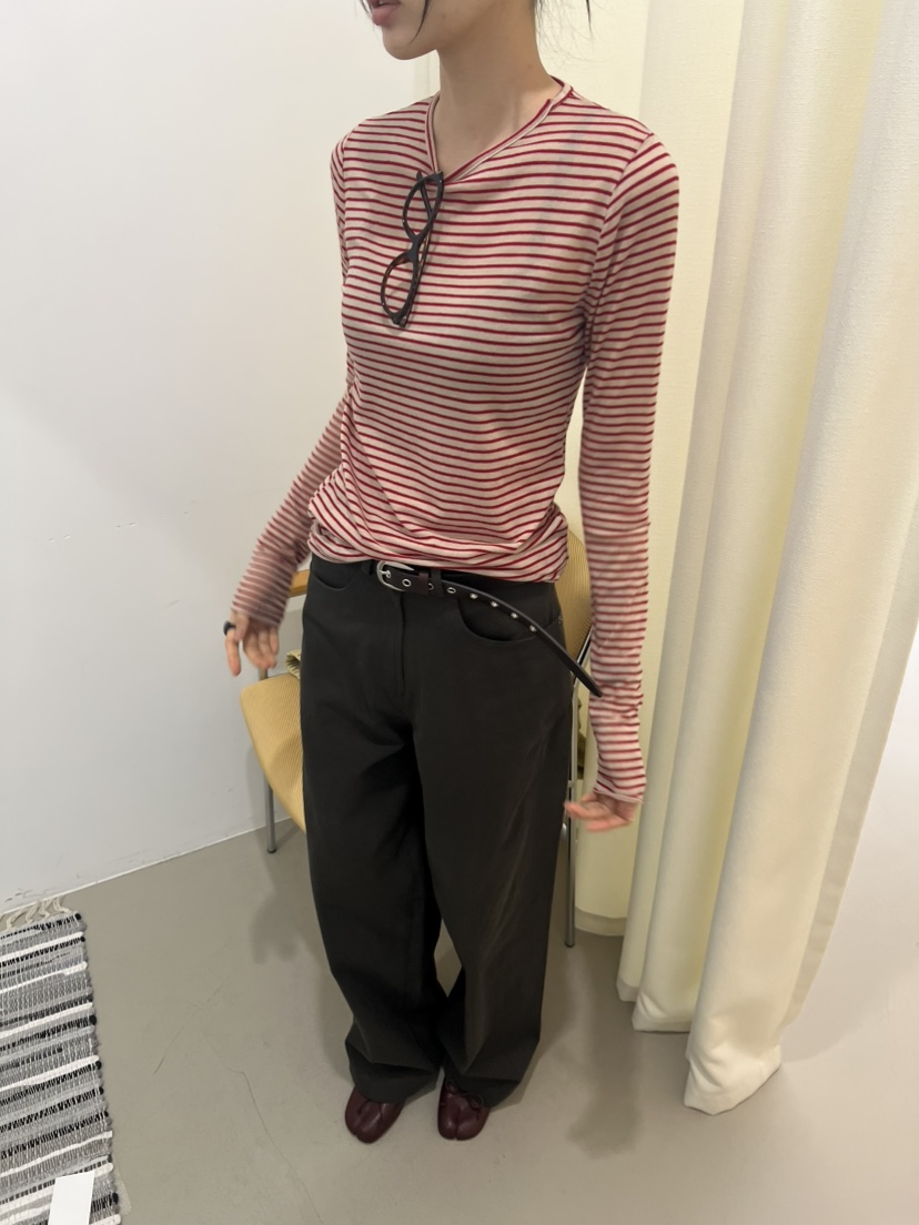 ME MO東大門實拍女士新款時尚推薦真品熱賣休閑人氣長袖T恤ME MO長袖T恤圖色4