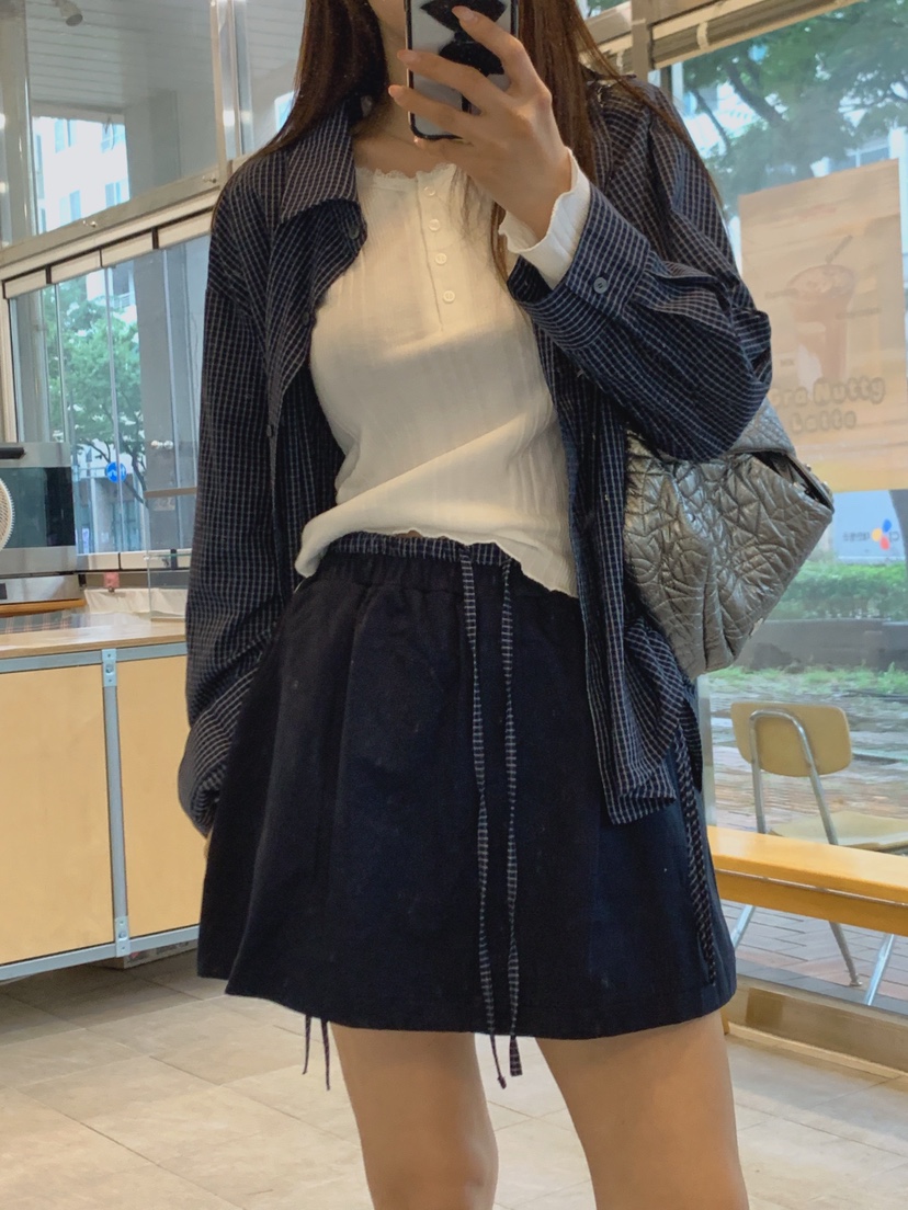 LA CREME東大門代購女裝新品熱賣推薦人氣時尚襯衫蕾絲衫LA CREME襯衫/蕾絲衫