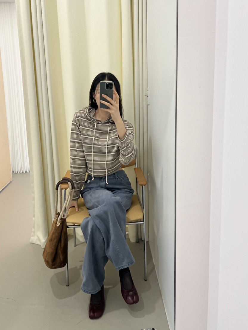 ME MO東大門代購女裝新款人氣推薦時尚熱賣長袖T恤連帽衫ME MO長袖T恤