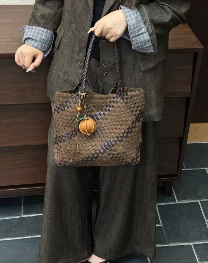 TROUVAILLE東大門實拍女裝新品休閑單肩斜跨包含小包麂皮TROUVAILLE單肩/斜跨包