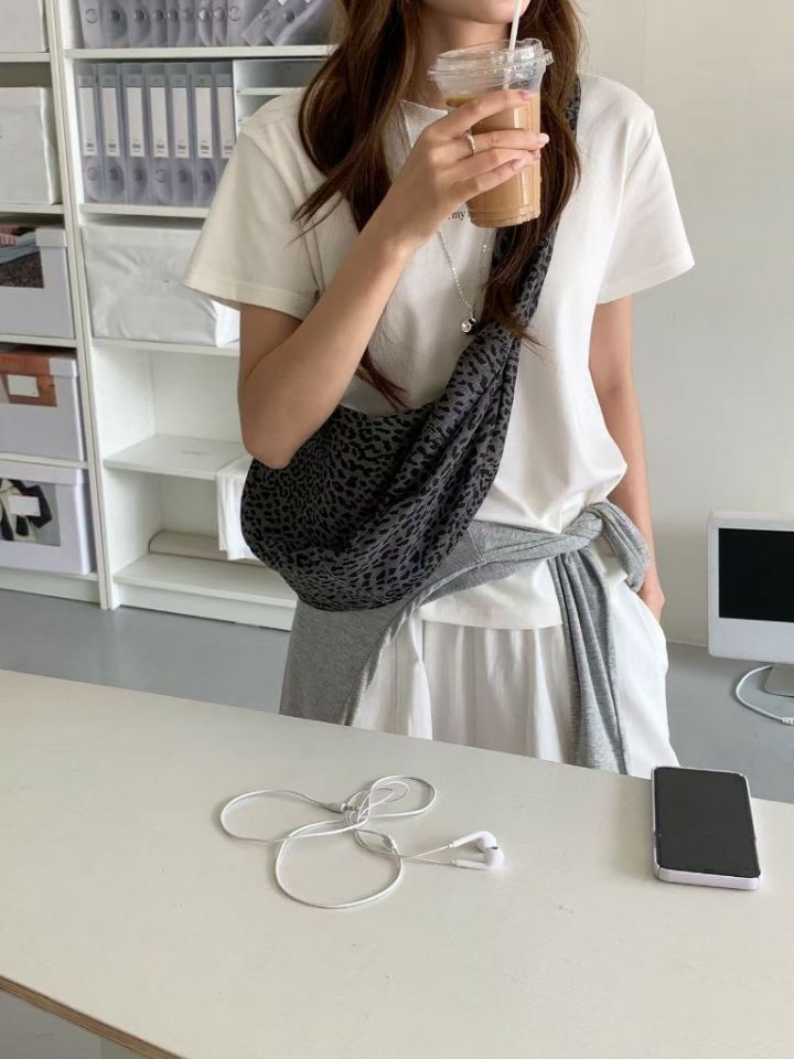 TROUVAILLE韓國直郵女裝新品人氣休閑真品時尚單肩斜跨包TROUVAILLE單肩/斜跨包