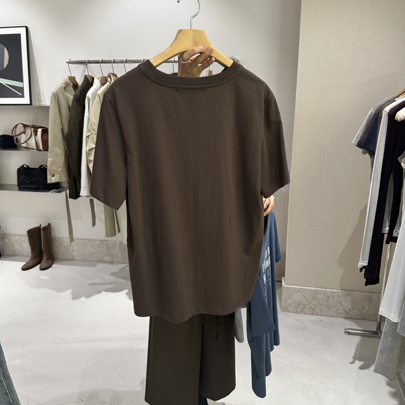 ANDMORE BUTTON東大門代購女士新品時尚推薦熱賣真品T恤ANDMORE BUTTONT恤