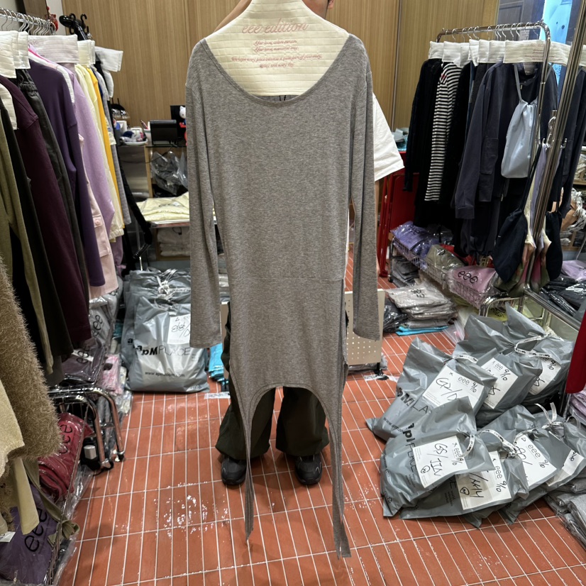 EEE東大門直郵女士新品休閑時尚熱賣真品人氣推薦長袖T恤EEE長袖T恤圖色1