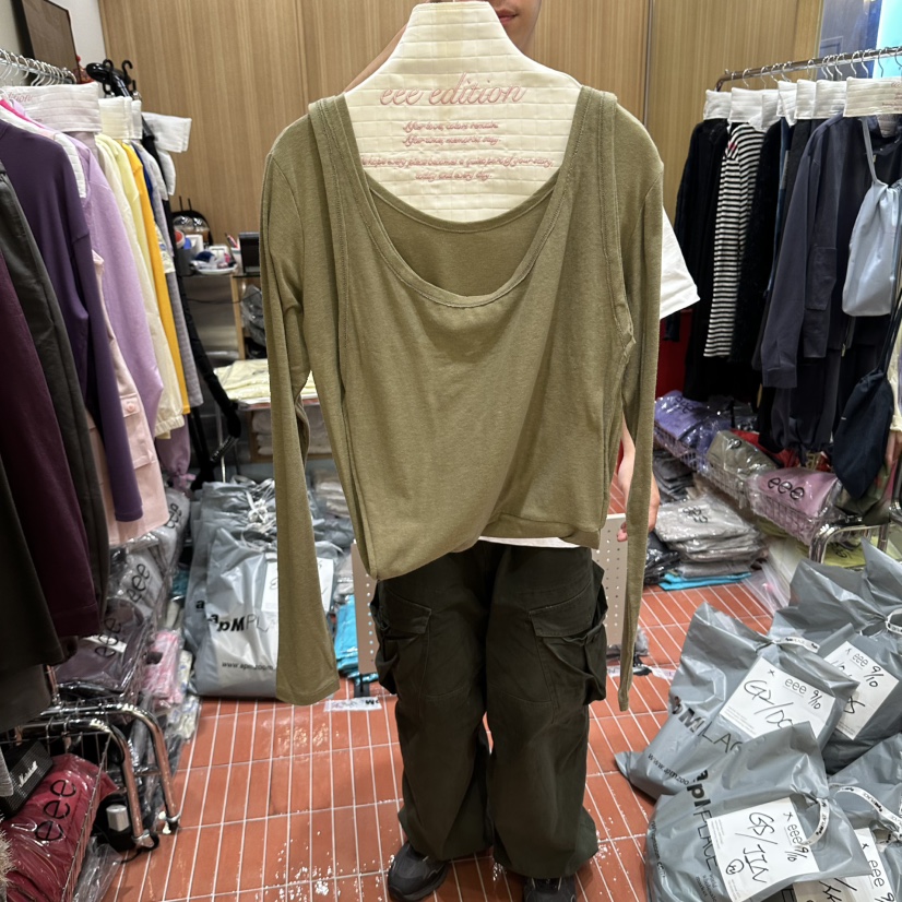 EEE東大門直郵女士新品休閑時尚熱賣真品人氣推薦長袖T恤EEE長袖T恤圖色2