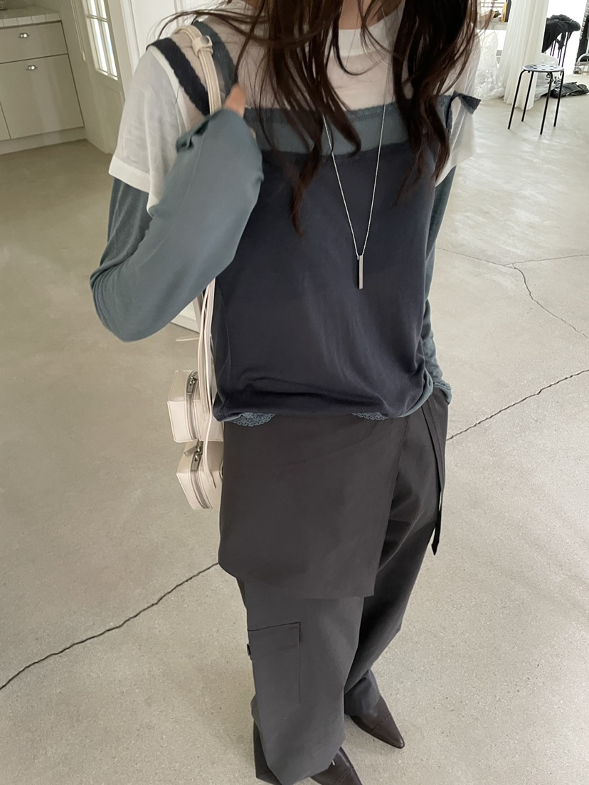 ATMOSPHERE東大門實拍女士新款人氣休閑時尚長袖T恤撞色蕾絲ATMOSPHERE長袖T恤