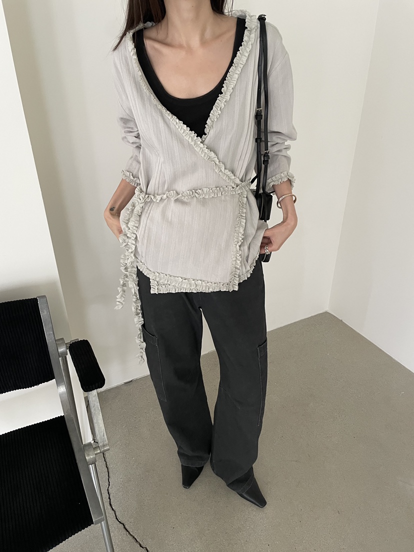ATMOSPHERE東大門實拍女士新款休閑人氣襯衫蕾絲衫不含內搭ATMOSPHERE襯衫/蕾絲衫
