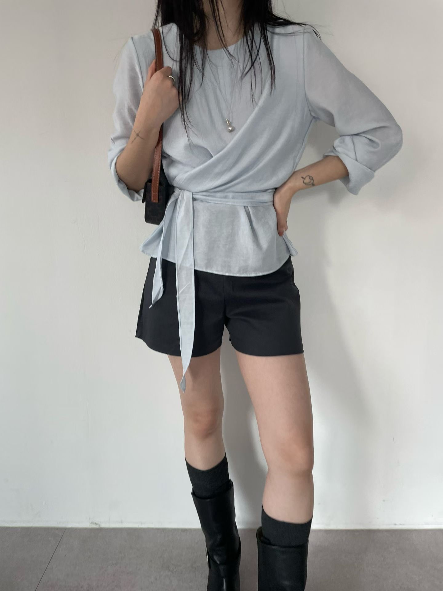 A.ME韓國直郵女士新品真品時尚熱賣職業休閑推薦長袖T恤A.ME長袖T恤圖色2