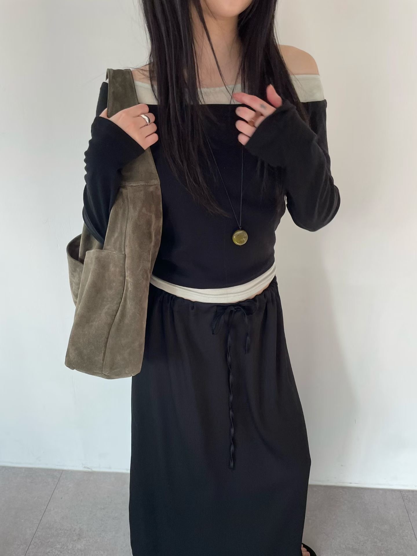 A.ME東大門直郵女裝新款休閑推薦熱賣人氣時尚職業長袖T恤A.ME長袖T恤圖色4
