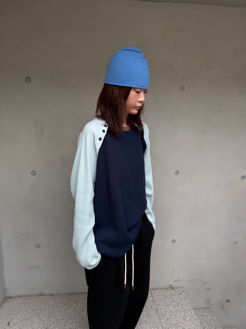 OLI EDIT東大門實拍女裝新品時尚真品休閑推薦人氣長袖T恤OLI EDIT長袖T恤