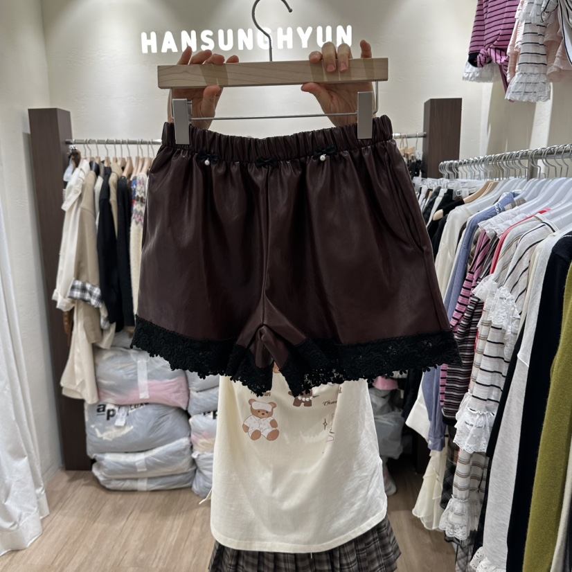 HANSUNGHYUN東大門實拍女士新款推薦休閑短褲皮褲蕾絲緞帶HANSUNGHYUN短褲圖色1