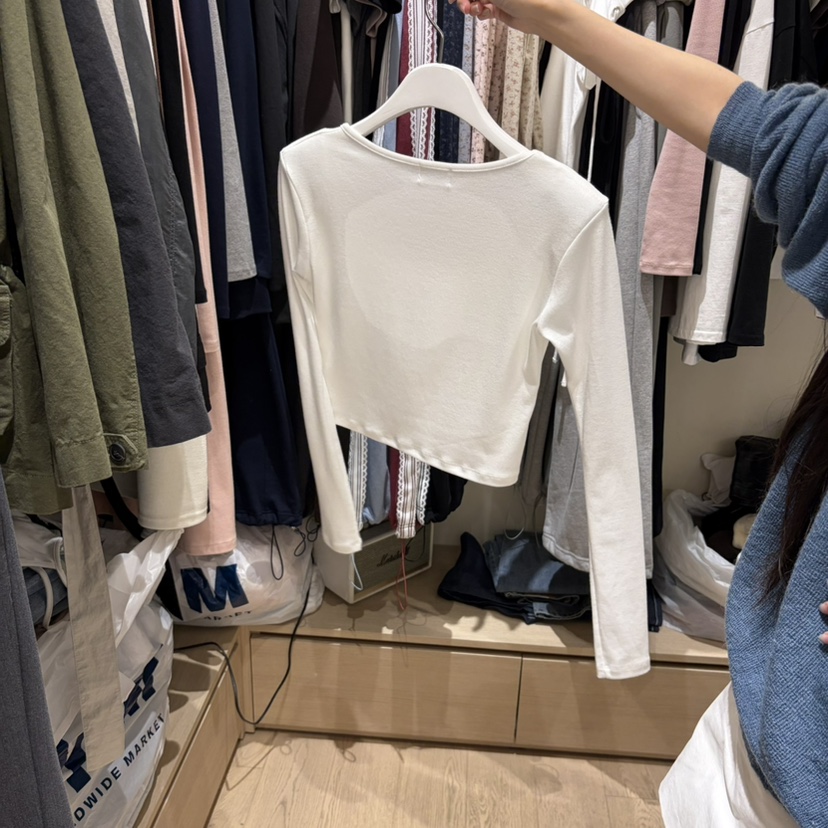 MONROE韓國直郵女裝新品休閑人氣熱賣推薦真品時尚長袖T恤MONROE長袖T恤