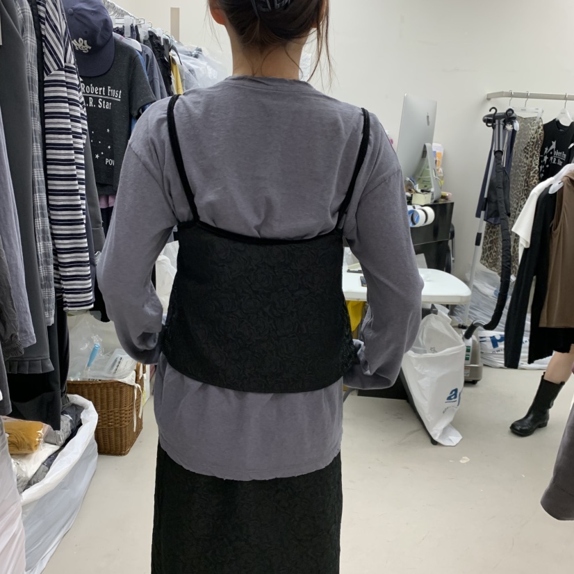 SOLD OUT韓國直郵女裝新款熱賣時尚推薦吊帶背心不含內搭SOLD OUT吊帶/背心