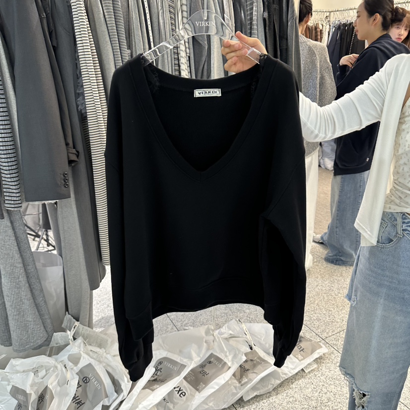 VIRKIN東大門代購女裝新品推薦人氣熱賣時尚休閑衛衣V領蕾絲VIRKIN衛衣圖色3黑色