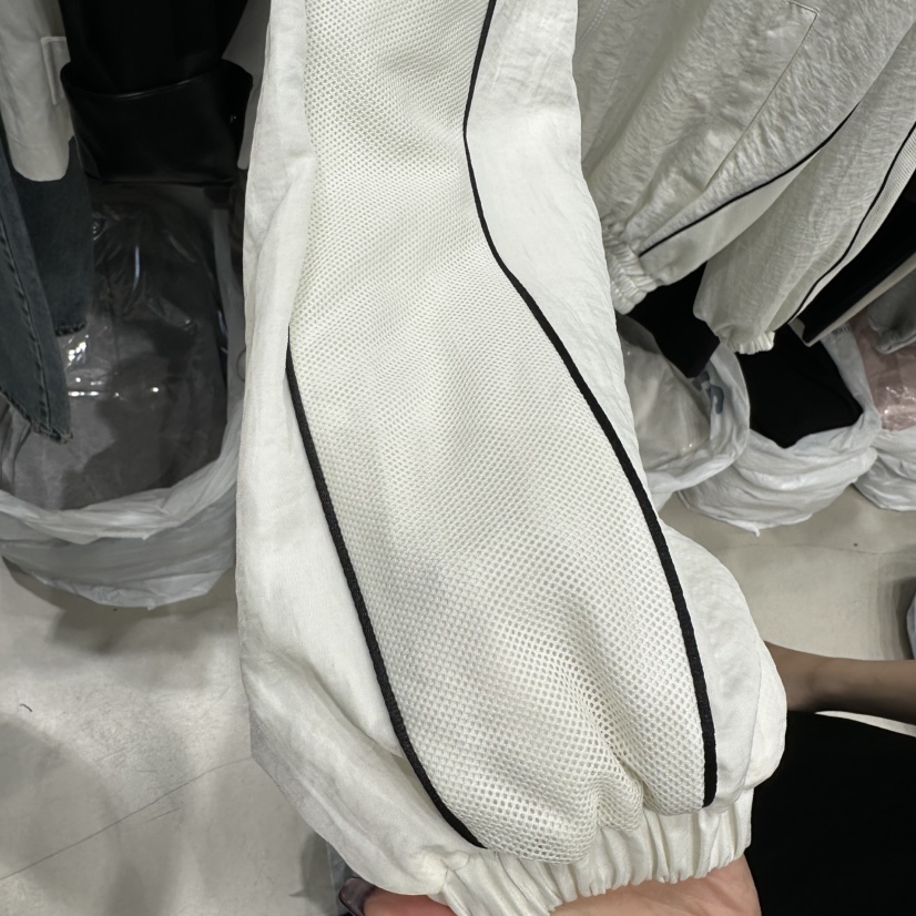 AT THE END東大門代購女裝新品熱賣時尚推薦人氣真品夾克AT THE END夾克