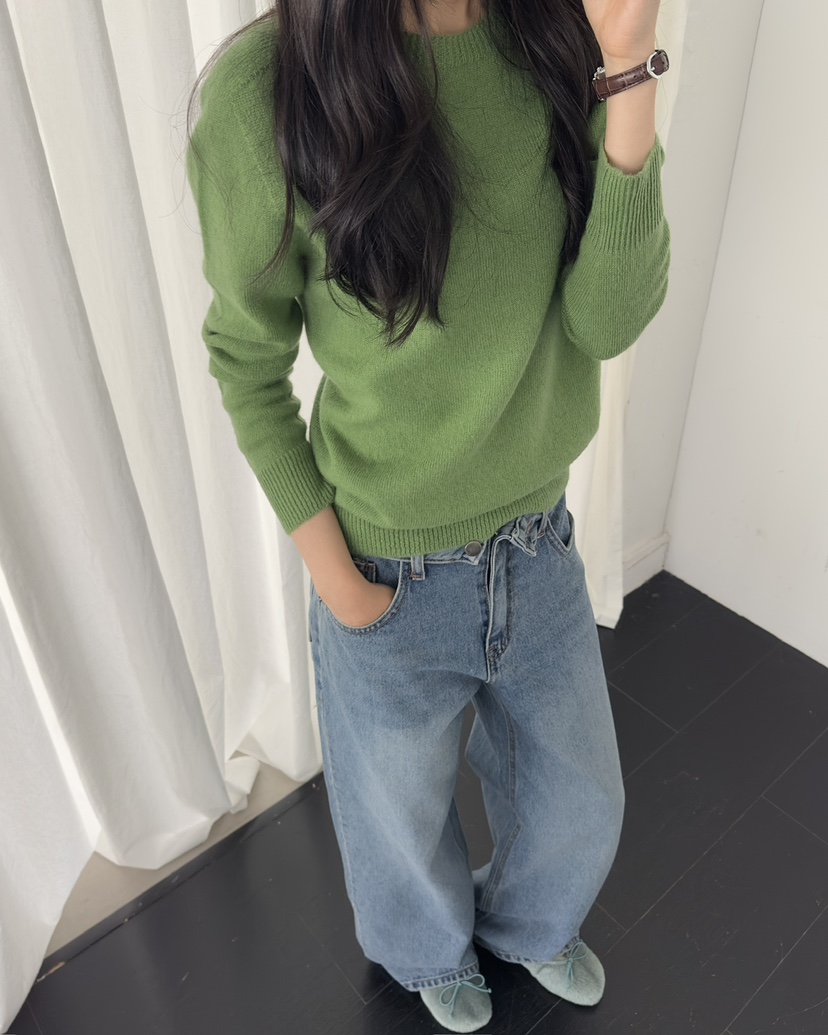 HOWDY/FACT THE NERD東大門直郵女士新款熱賣牛仔褲折疊HOWDY/FACT THE NERD牛仔褲