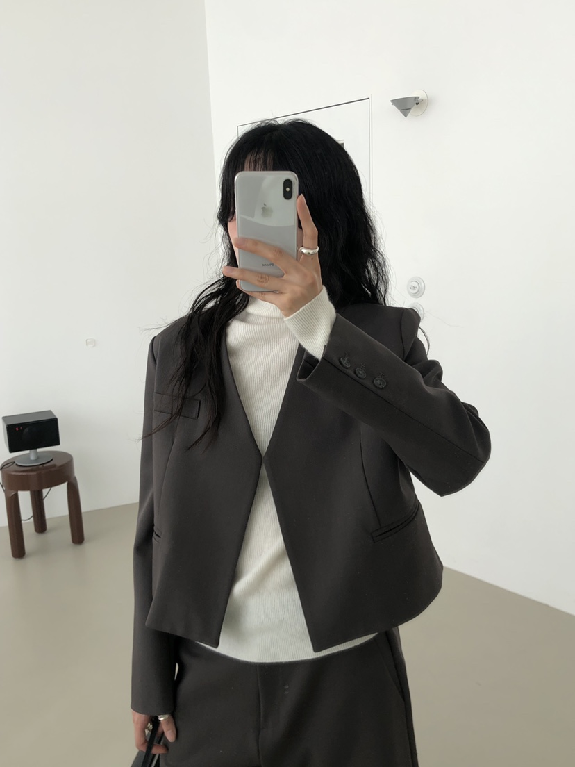 LE VASE東大門實拍女裝新款真品熱賣推薦人氣夾克不含內搭LE VASE夾克