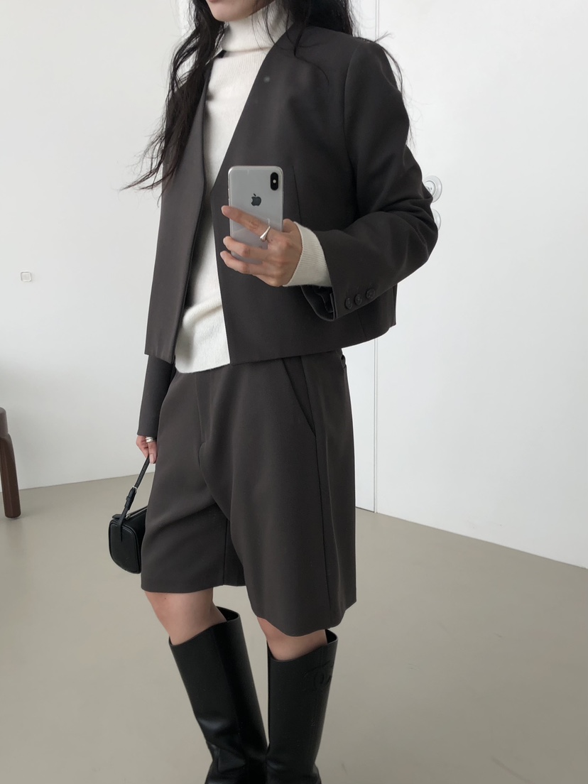 LE VASE東大門實拍女裝新款真品熱賣推薦人氣夾克不含內搭LE VASE夾克圖色1