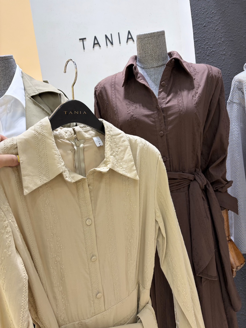 TANIA東大門代購女裝新款休閑推薦真品時尚熱賣連衣裙刺繡TANIA連衣裙