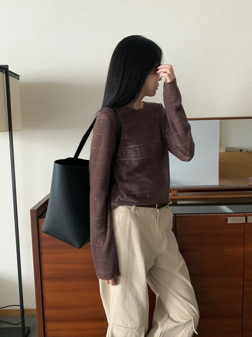 BLEECKER韓國直郵女士新款推薦熱賣人氣時尚休閑真品長袖T恤BLEECKER長袖T恤