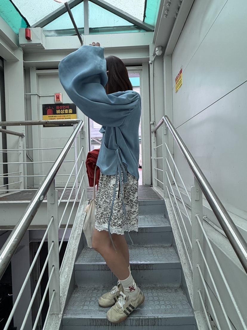 FRANC—L東大門實拍女裝新品人氣熱賣時尚真品襯衫蕾絲衫FRANC襯衫/蕾絲衫