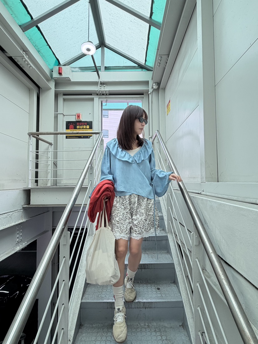 FRANC—L東大門實拍女裝新品人氣熱賣時尚真品襯衫蕾絲衫FRANC襯衫/蕾絲衫