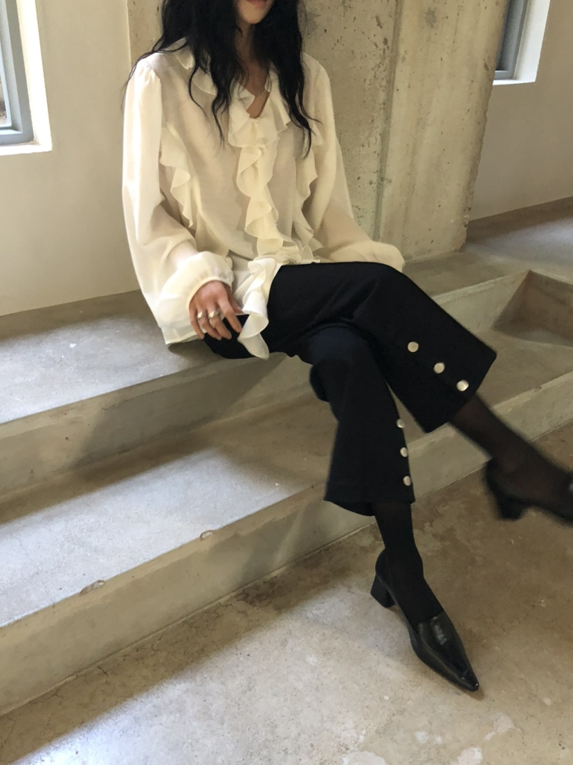 MOVENNE東大門代購女裝新款休閑時尚熱賣真品推薦襯衫蕾絲衫MOVENNE襯衫/蕾絲衫