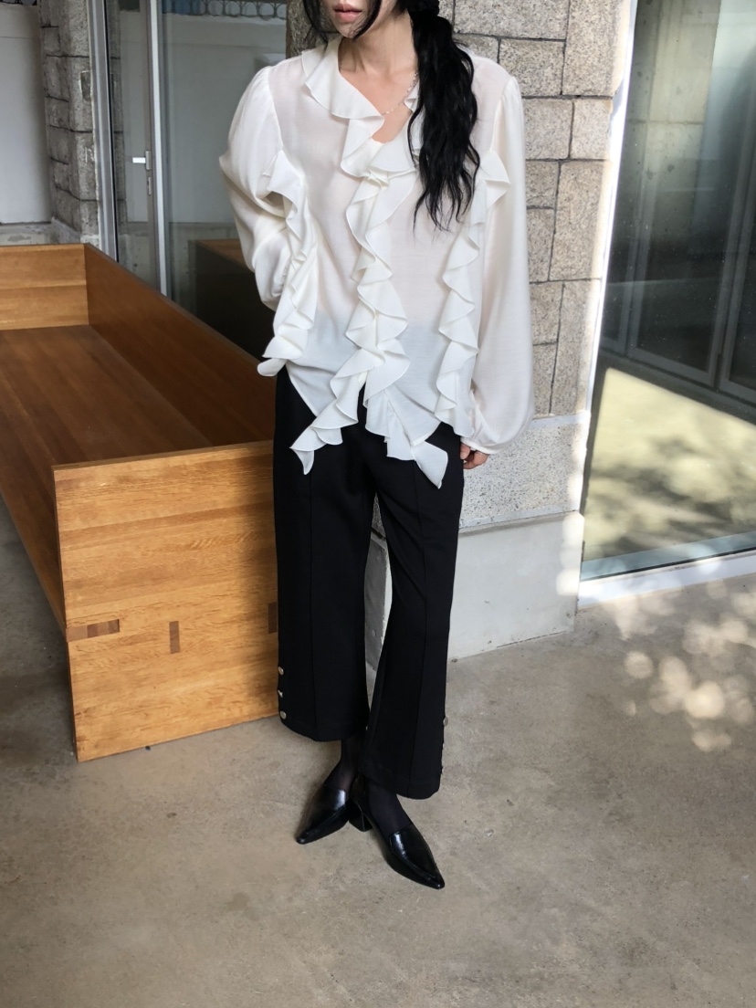 MOVENNE東大門代購女裝新款休閑時尚熱賣真品推薦襯衫蕾絲衫MOVENNE襯衫/蕾絲衫