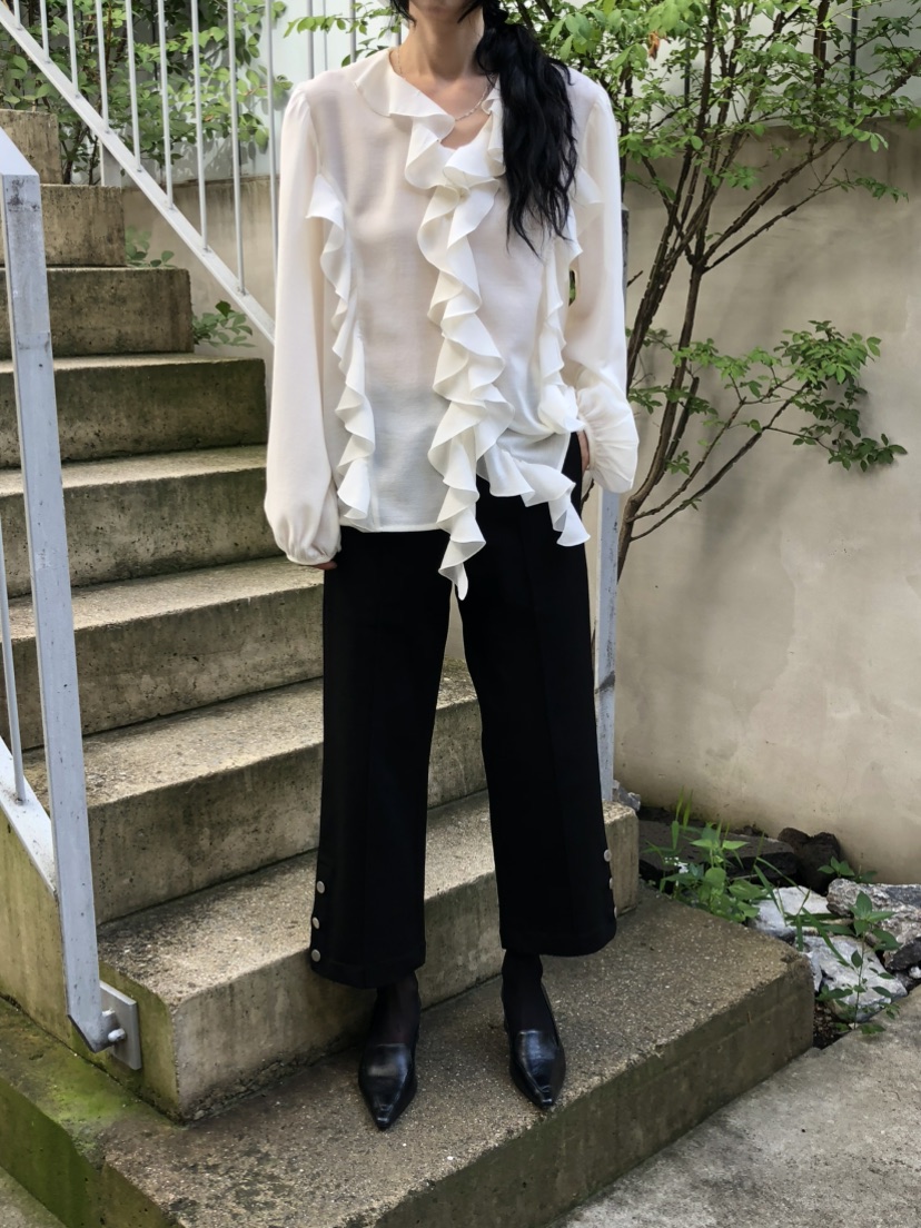 MOVENNE東大門代購女裝新款休閑時尚熱賣真品推薦襯衫蕾絲衫MOVENNE襯衫/蕾絲衫