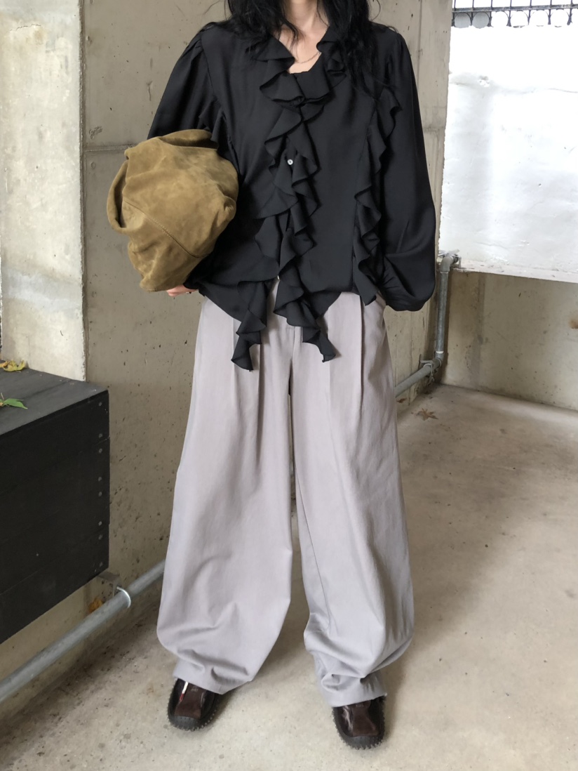 MOVENNE東大門代購女裝新款休閑時尚熱賣真品推薦襯衫蕾絲衫MOVENNE襯衫/蕾絲衫