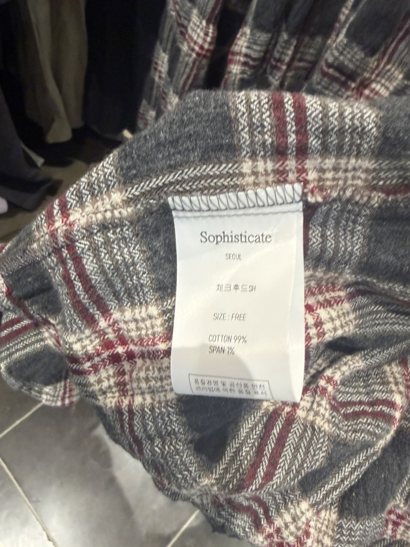 SOPHISTICATE東大門直郵女裝新品熱賣襯衫蕾絲衫連帽衫格子SOPHISTICATE襯衫/蕾絲衫