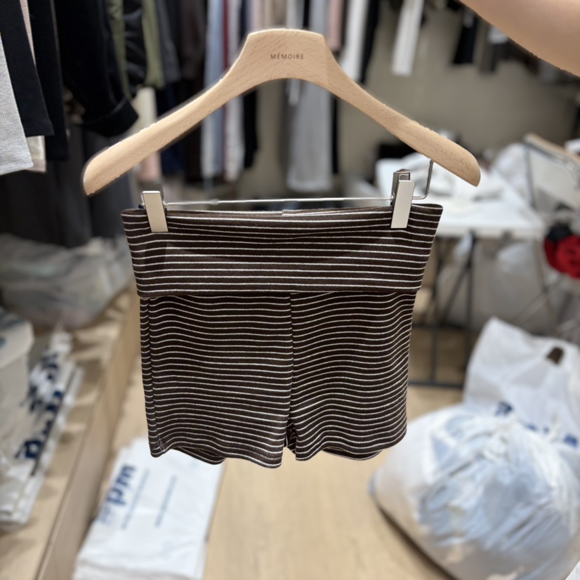 MONROE韓國代購女裝新品人氣時尚休閑真品熱賣推薦短褲條紋MONROE短褲圖色1棕色