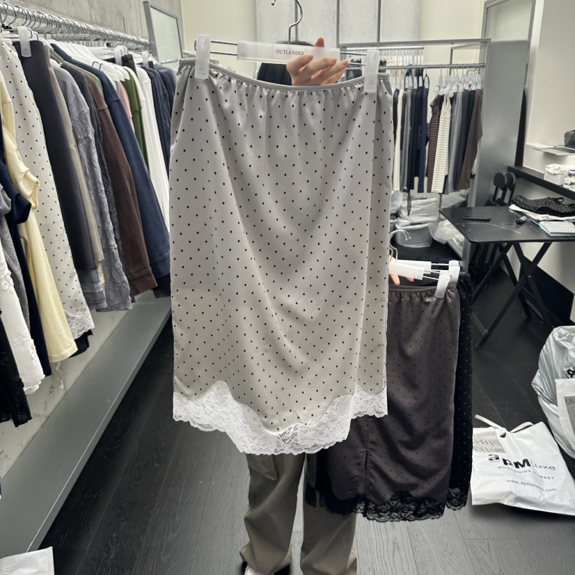 OUTLANDER東大門代購女裝新款時尚人氣真品熱賣半身裙中短裙OUTLANDER半身裙/中短裙圖色2