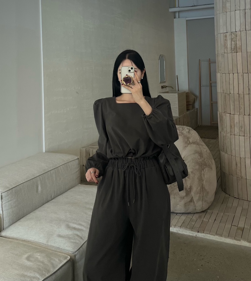 AMUSE SEOUL韓國代購女士新款時尚推薦真品熱賣襯衫蕾絲衫AMUSE SEOUL襯衫/蕾絲衫