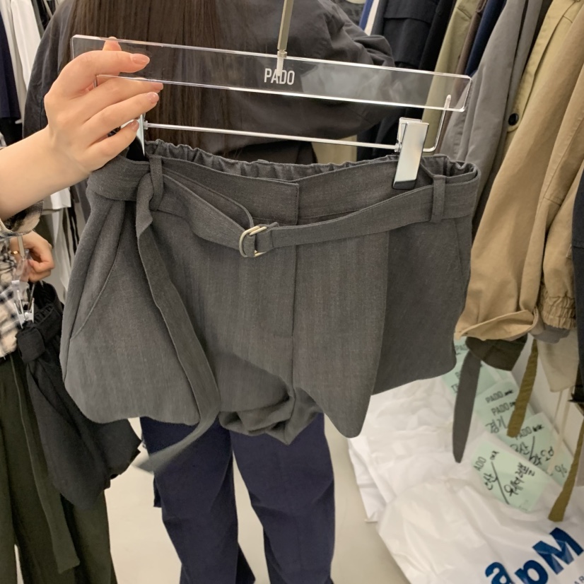 PADO東大門實拍女裝新款休閑真品時尚熱賣推薦短褲含腰帶PADO短褲圖色2灰
