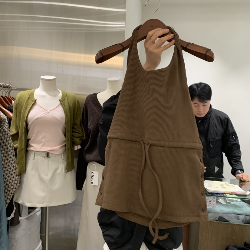 CHAE韓國直郵女士新款推薦時尚熱賣真品吊帶背心露背無袖CHAE吊帶/背心圖色2