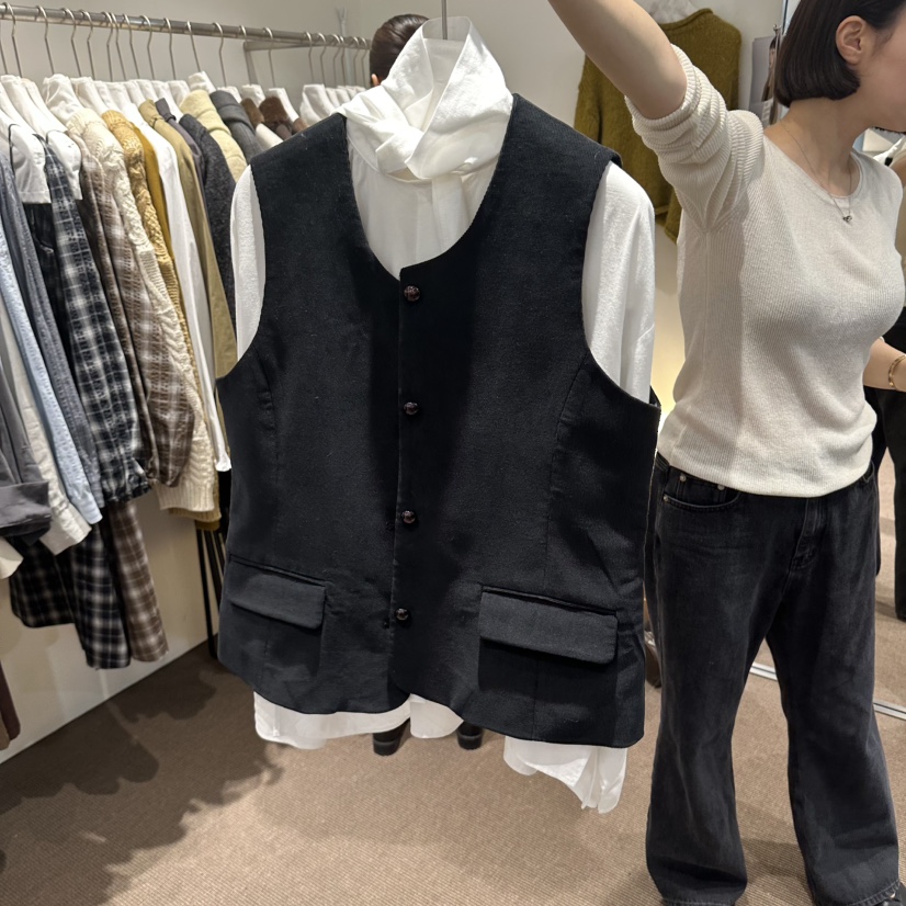 OVERTAKE東大門實拍女裝新品休閑人氣熱賣真品馬甲燈芯絨OVERTAKE馬甲圖色2