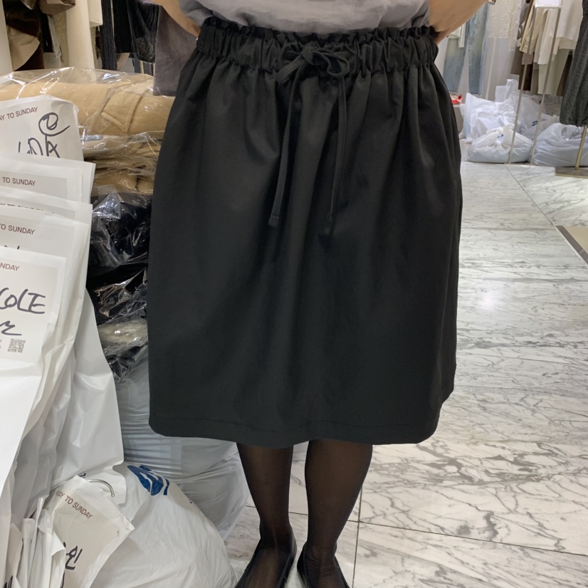 MONDAY TO SUNDAY東大門直郵女士新品熱賣真品休閑短裙MONDAY TO SUNDAY短裙圖色1黑
