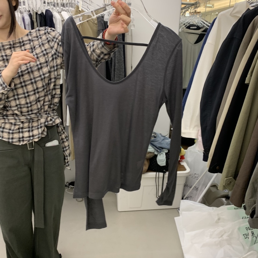 PADO韓國代購女裝新款時尚人氣熱賣真品休閑推薦長袖T恤PADO長袖T恤圖色1墨
