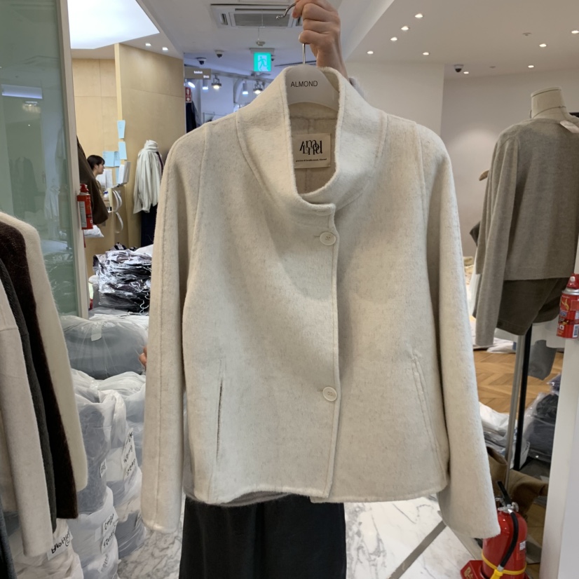 ALMOND東大門代購女裝新品真品時尚休閑熱賣短款大衣手工ALMOND短款大衣圖色1