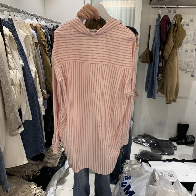 MONDAY TO SUNDAY東大門直郵女裝新品真品人氣襯衫蕾絲衫MONDAY TO SUNDAY襯衫/蕾絲衫