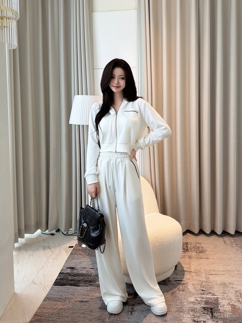 CLOTH韓國直郵女士新款人氣休閑真品推薦熱賣套裝拉鏈連帽CLOTH套裝