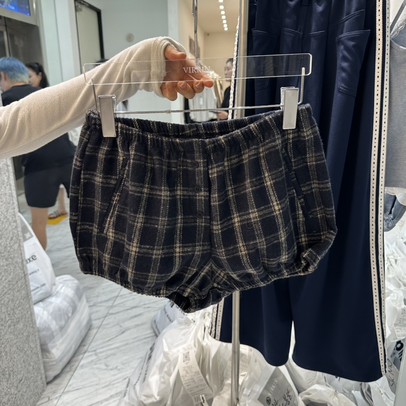 VIRKIN東大門實拍女士新品推薦真品時尚人氣休閑熱賣短褲VIRKIN短褲圖色1深藍色