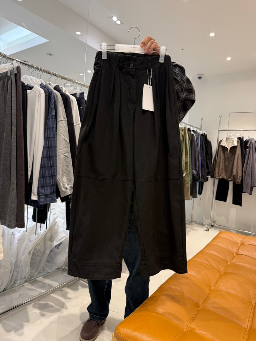 THE BRUNCH東大門實拍女裝新品時尚推薦真品休閑休閑褲字母THE BRUNCH休閑褲圖色2
