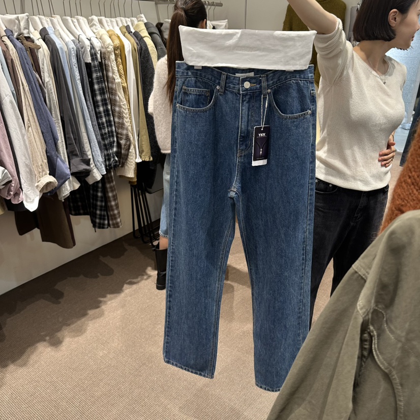 OVERTAKE東大門直郵女士新品休閑時尚推薦熱賣真品牛仔褲OVERTAKE牛仔褲圖色1