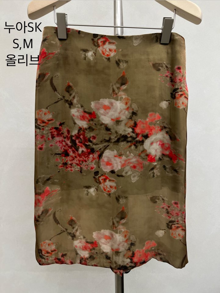 LAKE-A/KONI韓國代購女士新品人氣時尚半身裙中短裙黑色Lake Side/KONI半身裙/中短裙圖色1